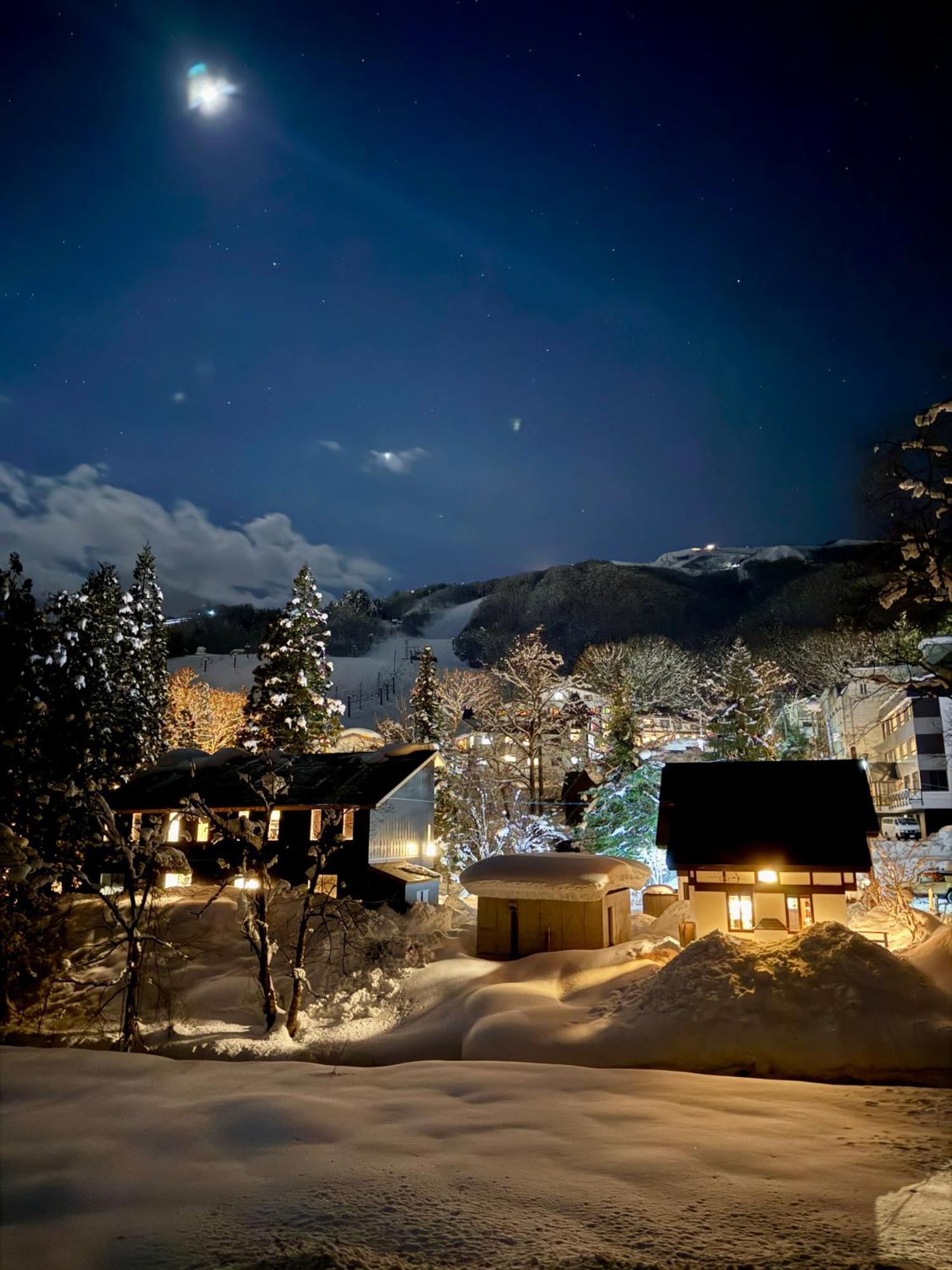 Zen Chalets Хакуба Екстериор снимка